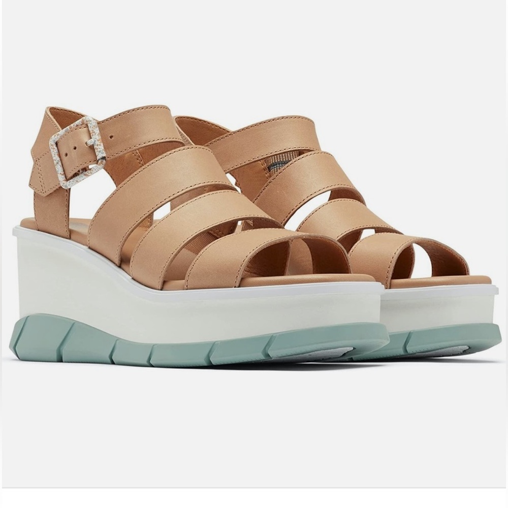 Sorel Tan and White Platform Sandals 9.5 sizes - Picture 2 of 8